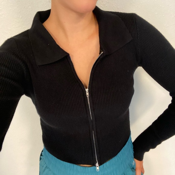 Tops - Black Front Zip Collared Long-Sleeve Top